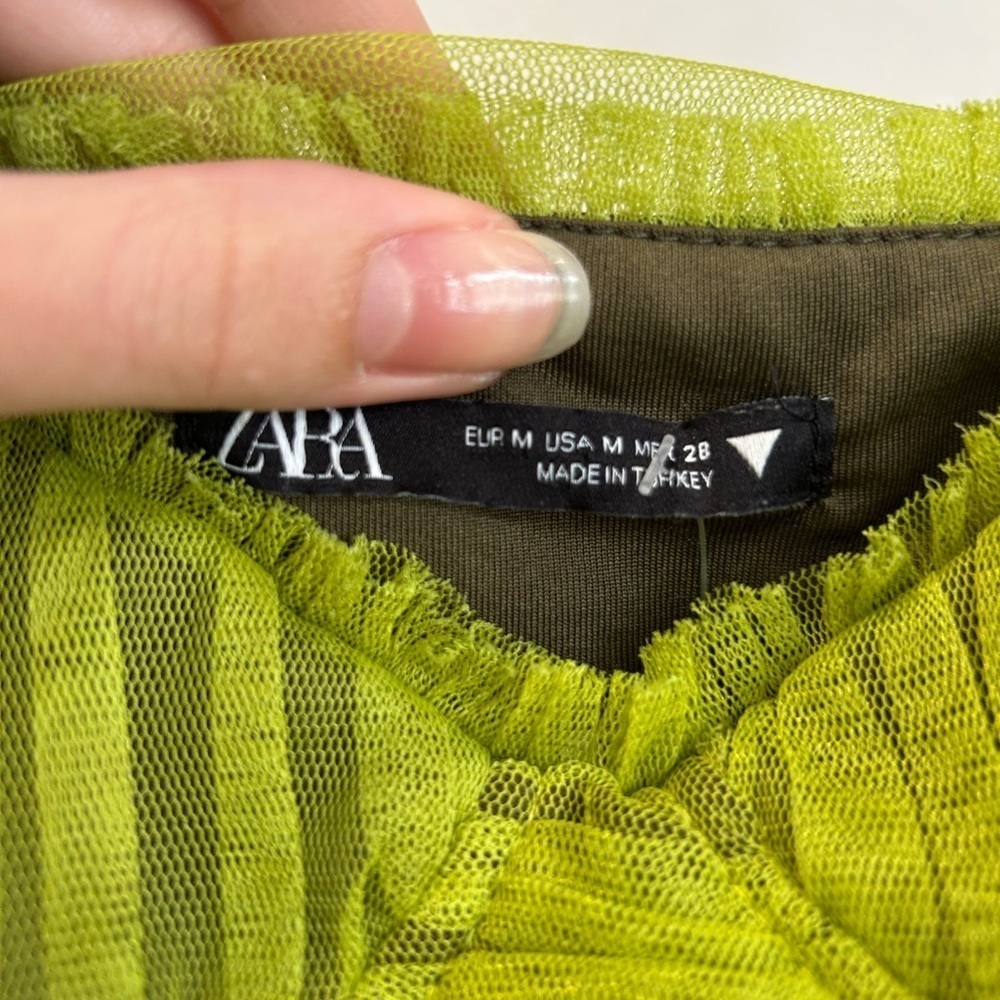 Zara mesh Green and Black ombré Top size M - Picture 3 of 4
